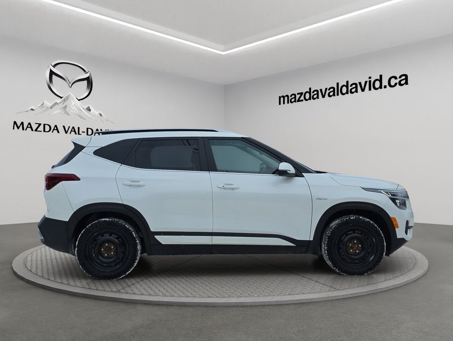 2023 Kia Seltos EX AWD, Jamais accidenté, Volant chauffant, Toit ouvrant, Démarreur à distance White