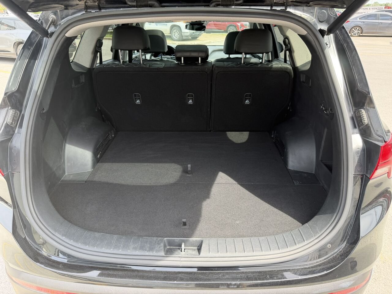 Hyundai Santa Fe HYBRIDE RECHARGEABLE LUXURY AWD 2023 Noir Laval - photo #16