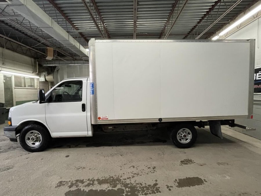 2019 GMC SAVANA FOURGONNETTE TRONQUÉE COMMERCIAL 2019 White