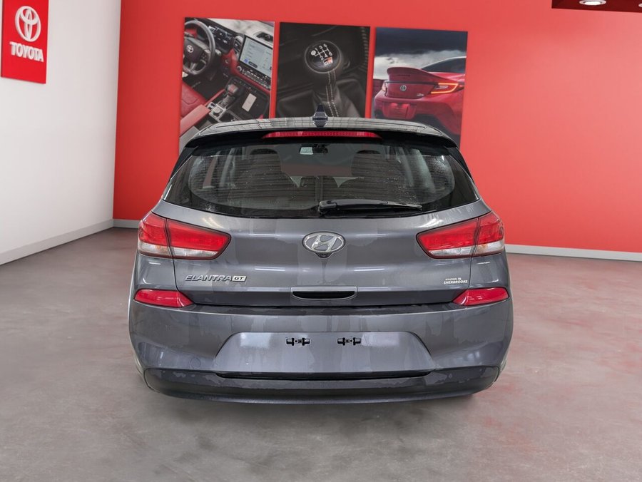 Hyundai Elantra GT 2018 2018 Gris