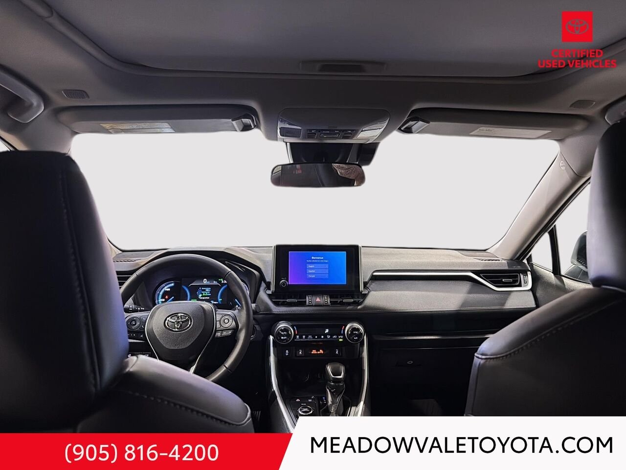 2025 Toyota RAV4 One Owner, Clean Car Fax, Power Sunroof, Power Trunk, Power Seat, Softex Leather Seating Wind Chill Pearl Mississauga - photo #17