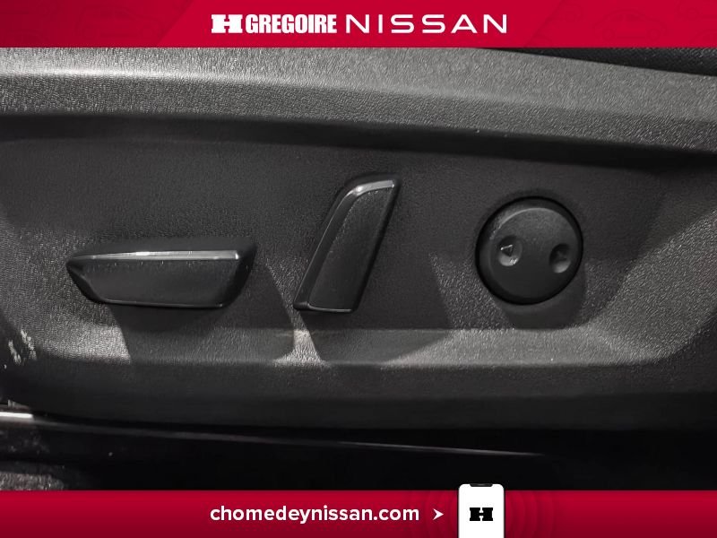 2024 Nissan Rogue White Laval - photo #16