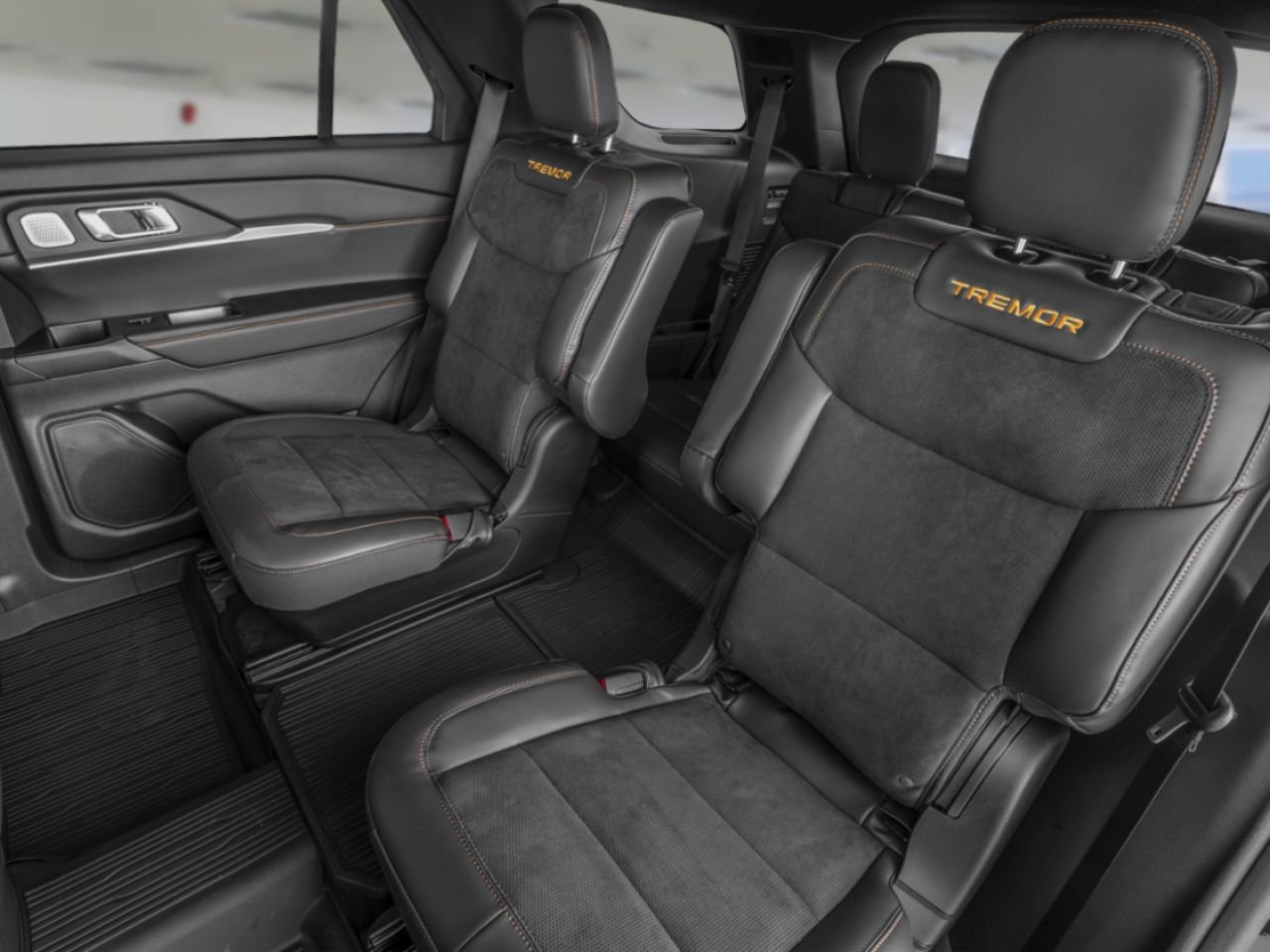 Ford Explorer 2026 Noir agate métallisé Rouyn-Noranda - photo #10