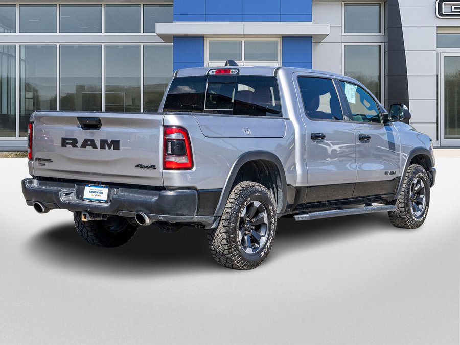Ram 1500 Rebel cabine d'équipe 4x4 caisse de 5 pi 7 po 2023 Gris