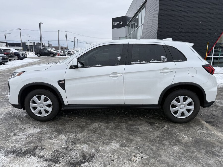 2021 Mitsubishi RVR ES Traction avant, Sièges chauffants, Connectivités White