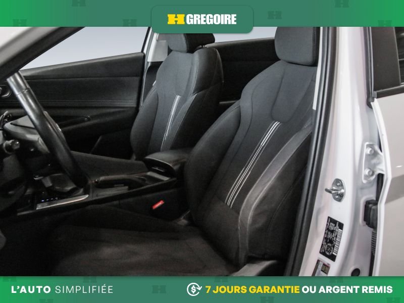 2021 Hyundai Elantra White Blainville - photo #10