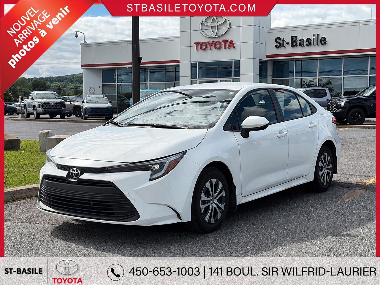 2026 Toyota Corolla Hybrid LE FWD