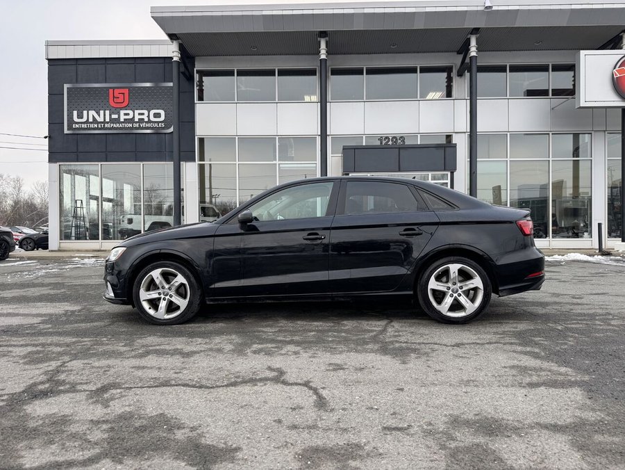 Audi A3 berline 2018 2018 Noir