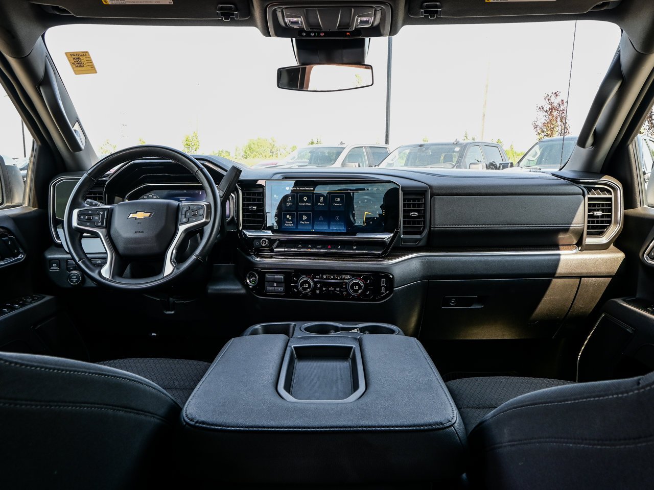 2025 Chevrolet Silverado 1500 4WD Crew Cab 147 LT White Sherwood Park - photo #27