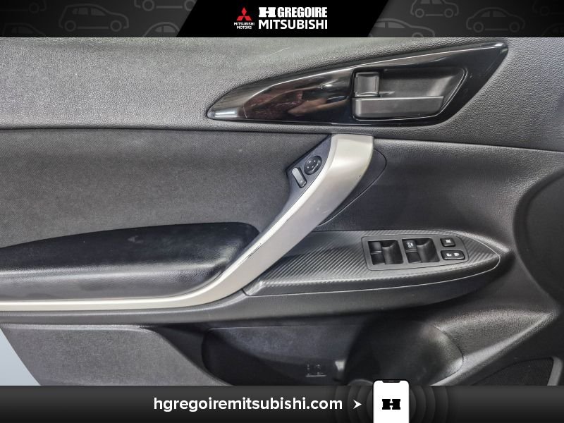 2019 Mitsubishi Eclipse Cross Blue Laval - photo #13