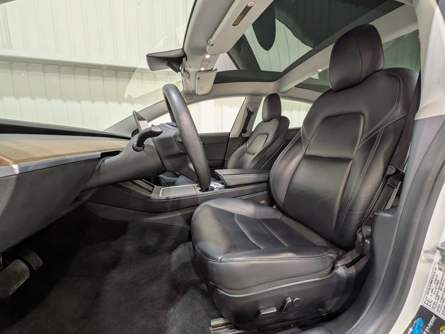 Tesla Model 3 2021 2021 Rouge