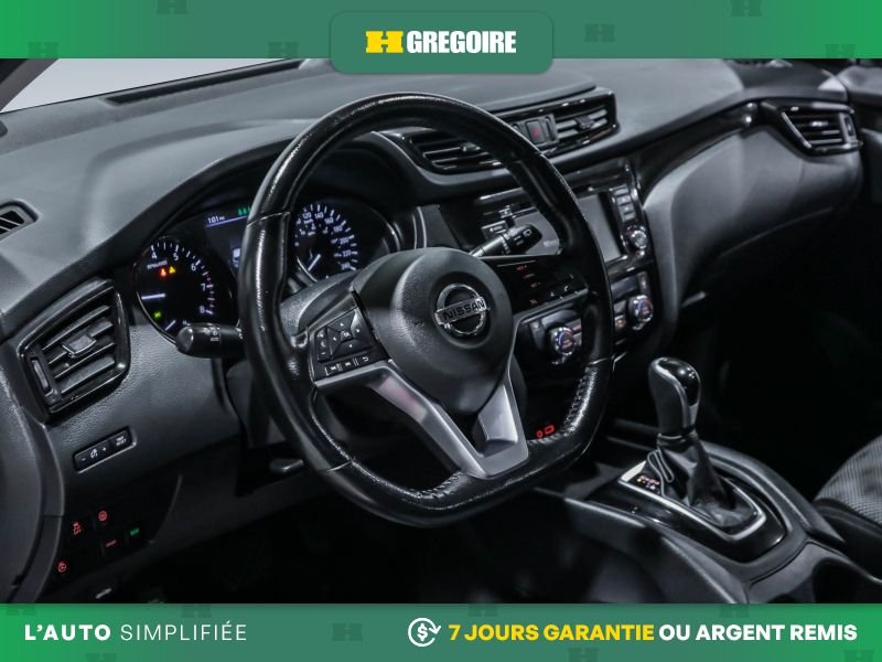 2020 Nissan Qashqai Red Laval - photo #11