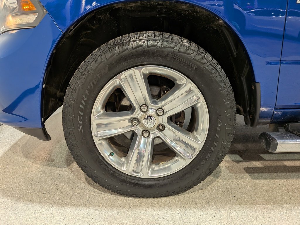 2017 Ram 1500 4WD Quad Cab 140.5" Sport Blue Val-David - photo #32