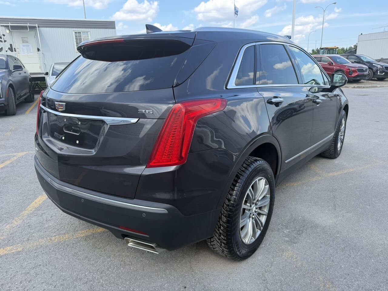 2017 Cadillac XT5 LUXURY AWD V6 3.6 Grey Laval - photo #18