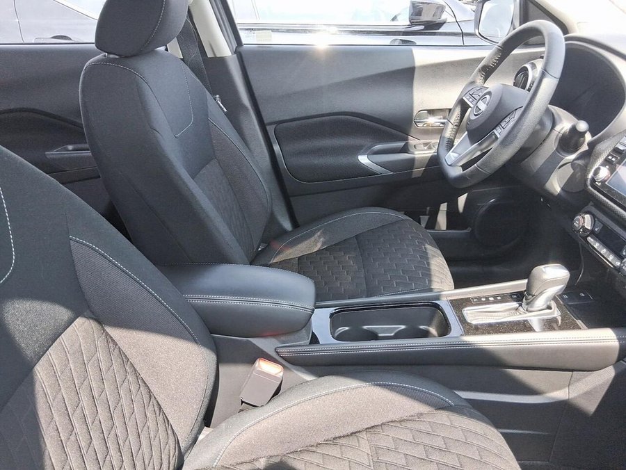 Nissan Kicks SV TA 2023 2023 Gris