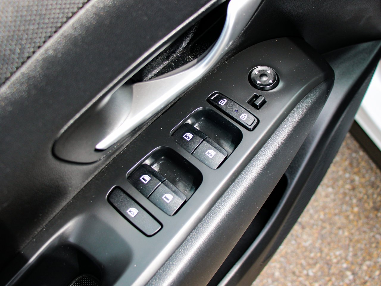 2023 Hyundai Tucson Preferred AWD White Sherwood Park - photo #15
