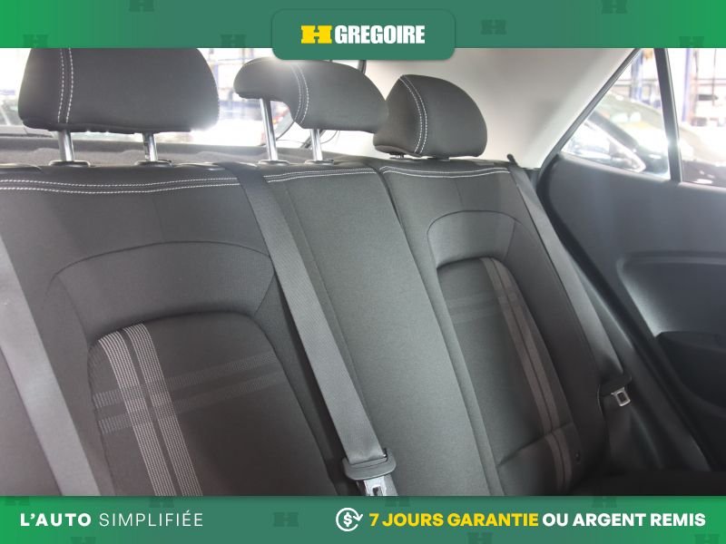 Hyundai Venue 2021 Blanc Saint-Eustache - photo #25