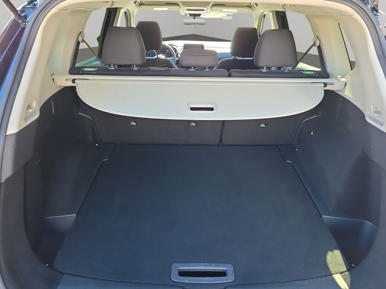 2024 Nissan Rogue S TI, volant chauffant, détecteur d'angles morts, cruise control Black Val-David - photo #21