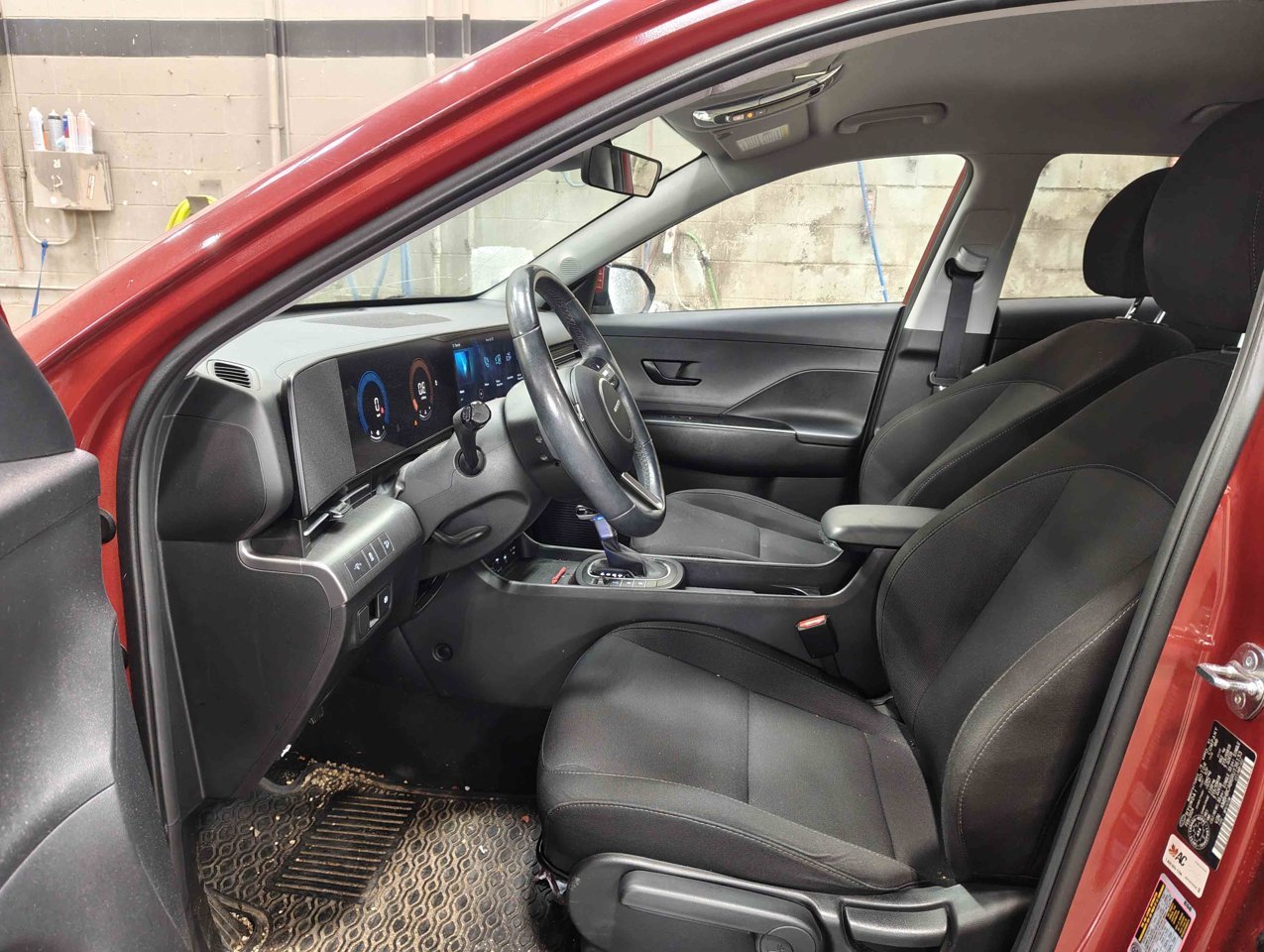 2024 Hyundai Kona 2.0L Preferred AWD Red Sherwood Park - photo #7