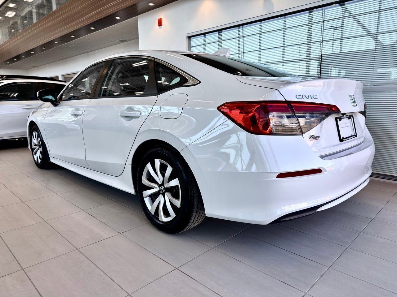 Honda Civic Sedan 2023 Blanc Notre-Dame-des-Prairies - photo #8
