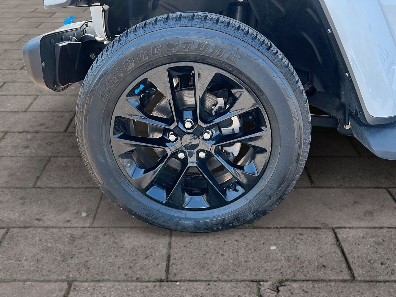 Jeep WRANGLER 4XE UNLIMITED COLD WEATHER GROUP 2022 Blanc Québec - photo #6