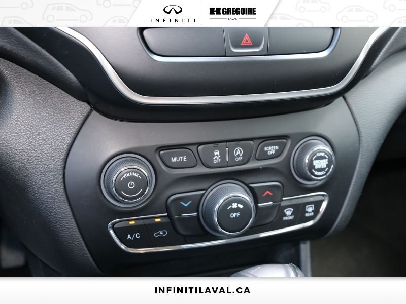 2019 Jeep Cherokee Blainville - photo #17