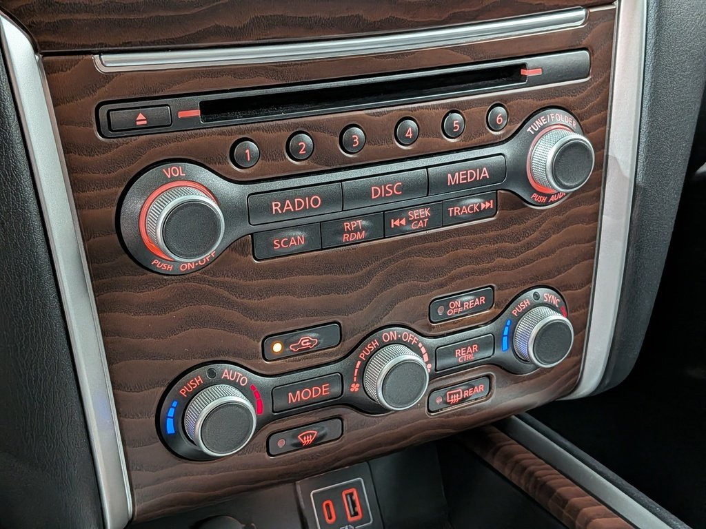 2020 Nissan Pathfinder 4x4 Platinum Black Val-David - photo #28