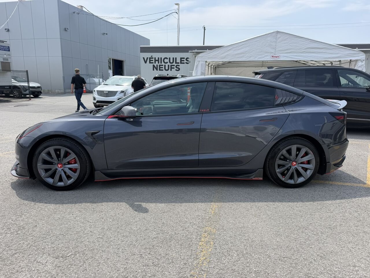 Tesla Model 3 CARBONE 2023 Argent Laval - photo #6
