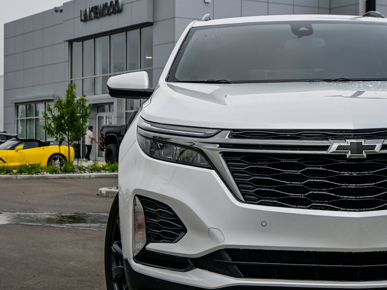 2023 Chevrolet Equinox AWD 4dr RS White Sherwood Park - photo #4