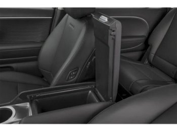Hyundai IONIQ 9 Preferred +