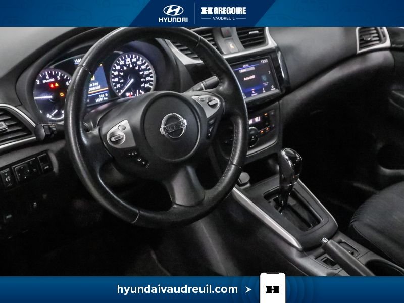 2019 Nissan Sentra Grey Laval - photo #15