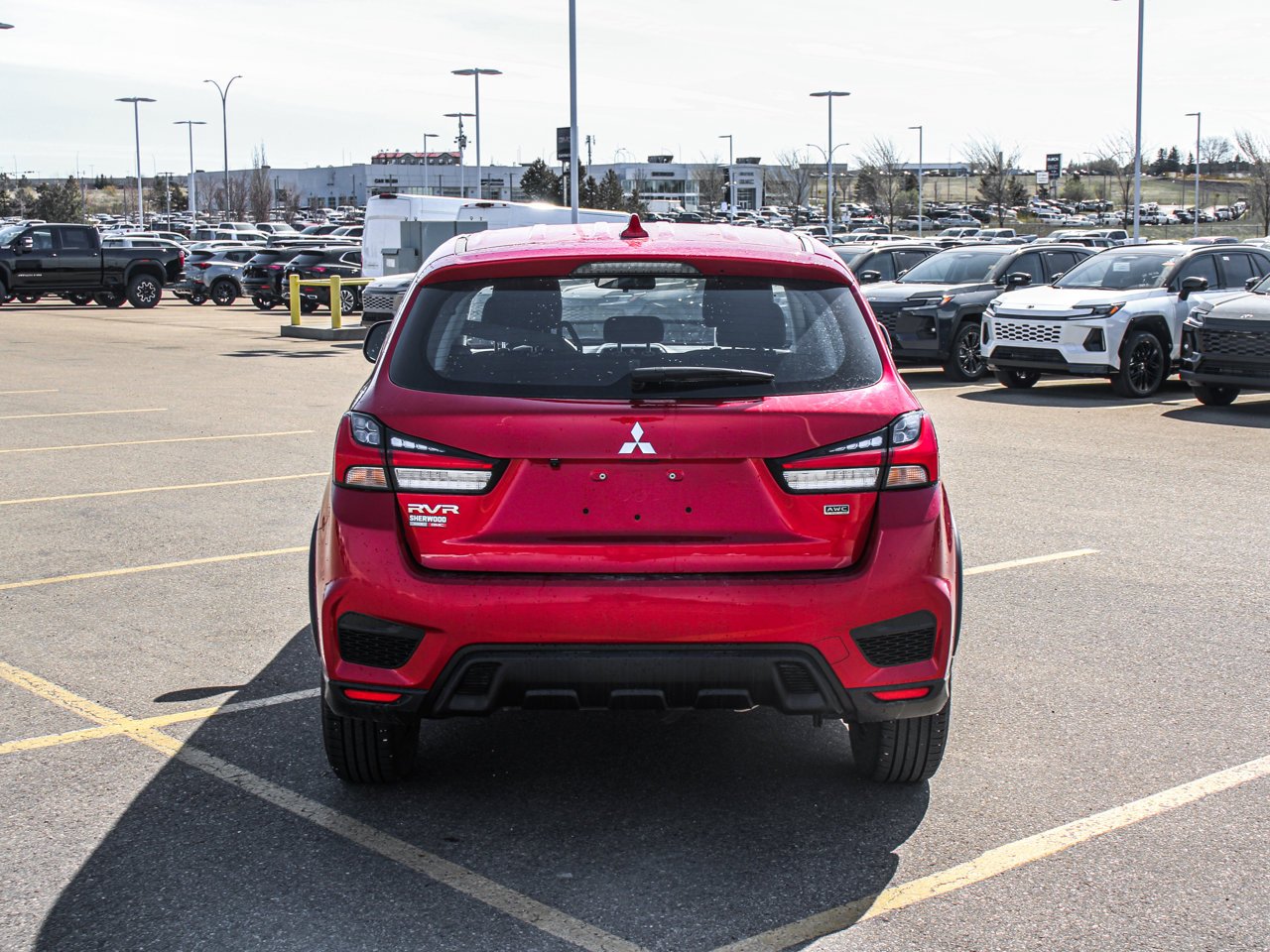 2024 Mitsubishi RVR ES AWC Red Sherwood Park - photo #6