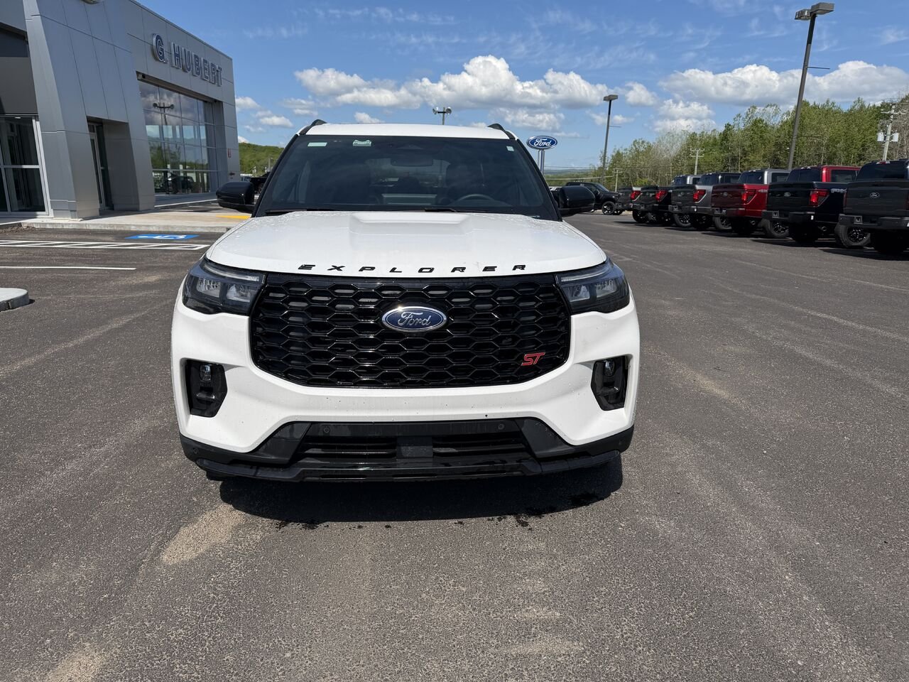 Ford Explorer 2026 Blanc Mont-Laurier - photo #9