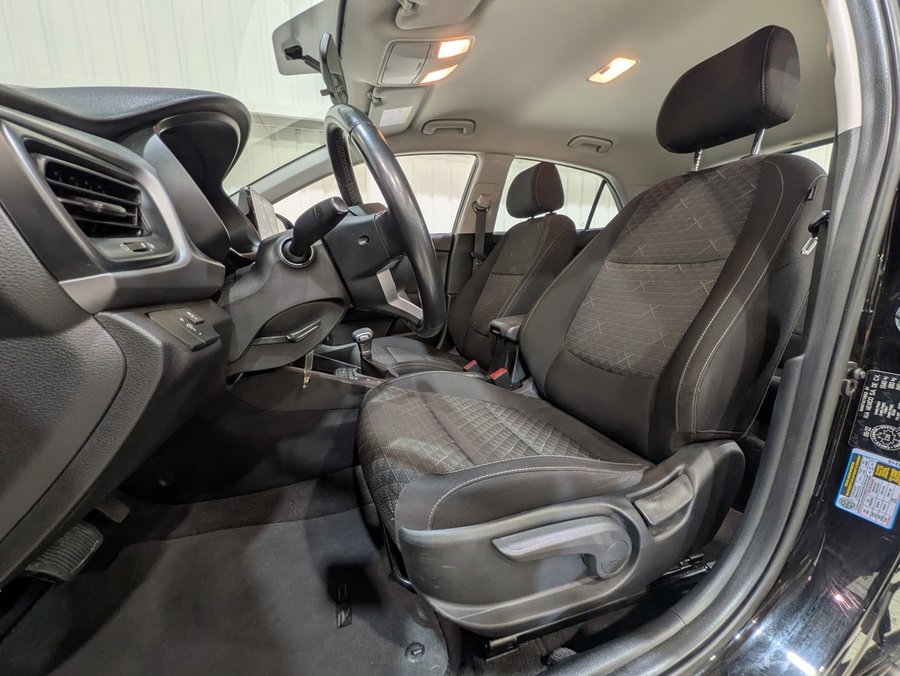 Kia Rio 5-door LX+ Manual *Ltd Avail* 2023 Noir