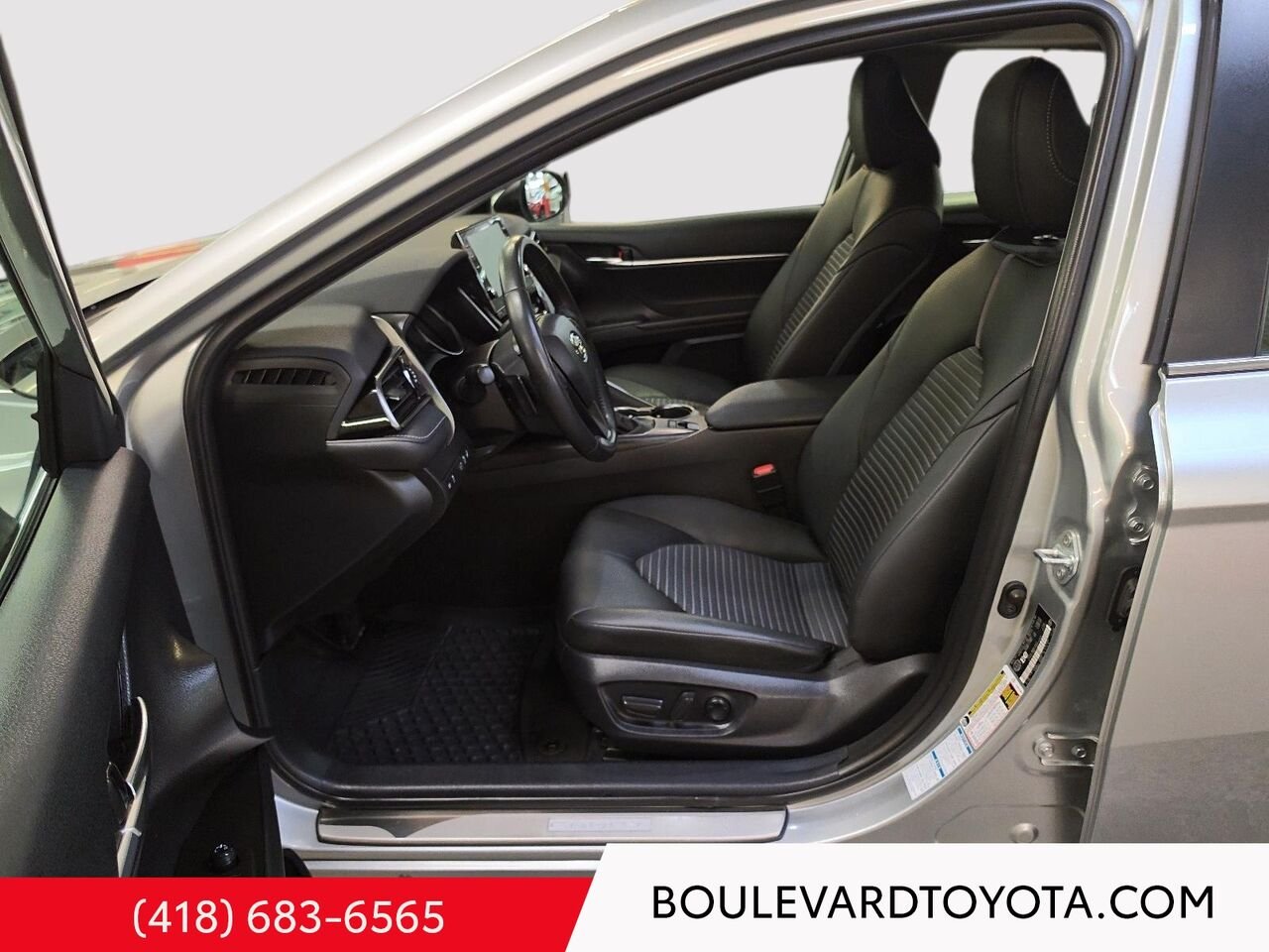 Toyota Camry 100001A-71 | SE, GROUPE AMÉLIORÉ, AWD 2023 Argent Québec - photo #8