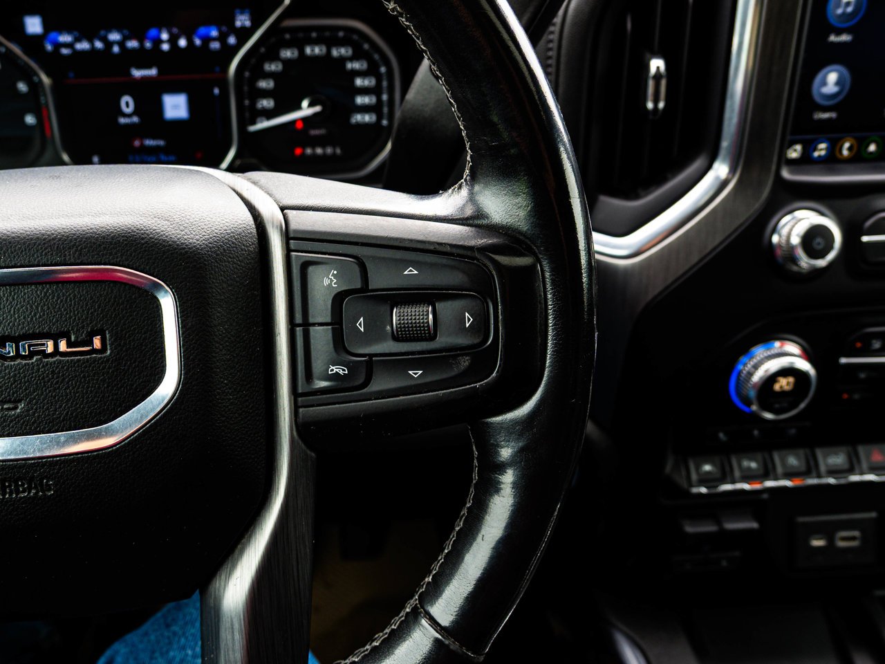 2019 GMC Sierra 1500 4WD Crew Cab 147 Denali Grey Sherwood Park - photo #24