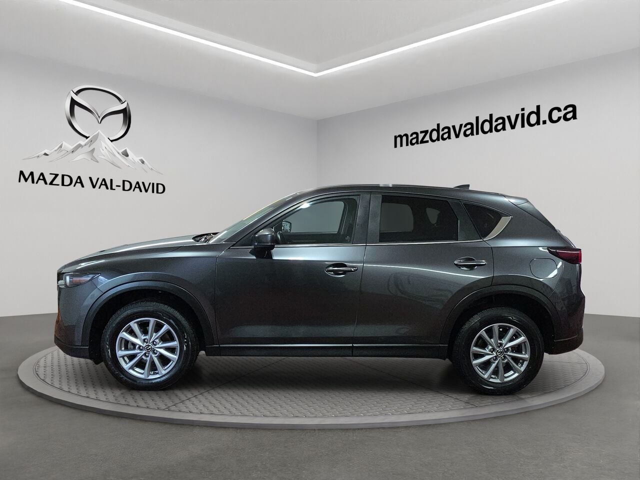 Mazda CX-5 GX TI sans désactivation de cylindres 2024 Gris Val-David - photo #1