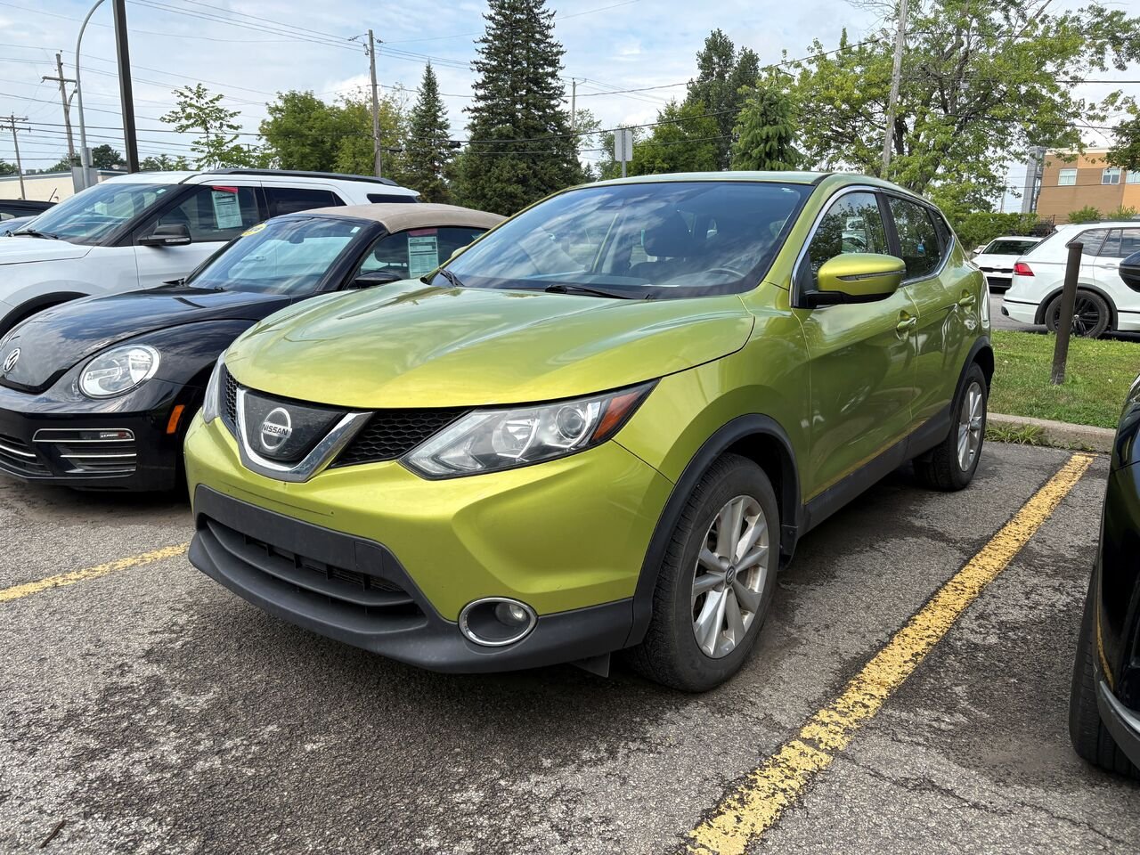 2019 Nissan Qashqai Green Blainville - photo #0