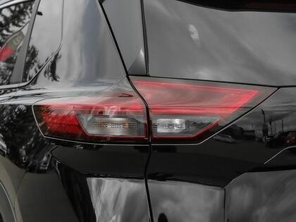 Nissan Rogue 2026 Super noir Blainville - photo #10