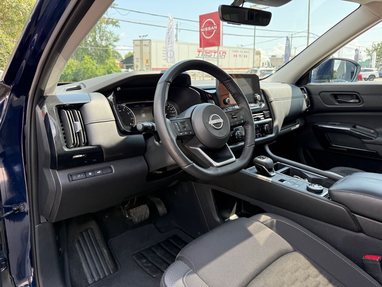2024 Nissan Pathfinder Blue Châteauguay - photo #8