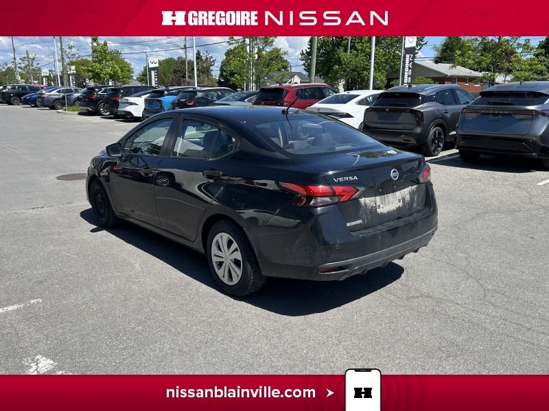 2022 Nissan Versa Black Laval - photo #12