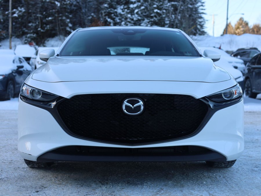 Mazda Mazda3 Sport GS AWD i-ACTIV BA, Toit ouvrant, Sièges à fonction mémoire, Volant chauffant 2023 Blanc