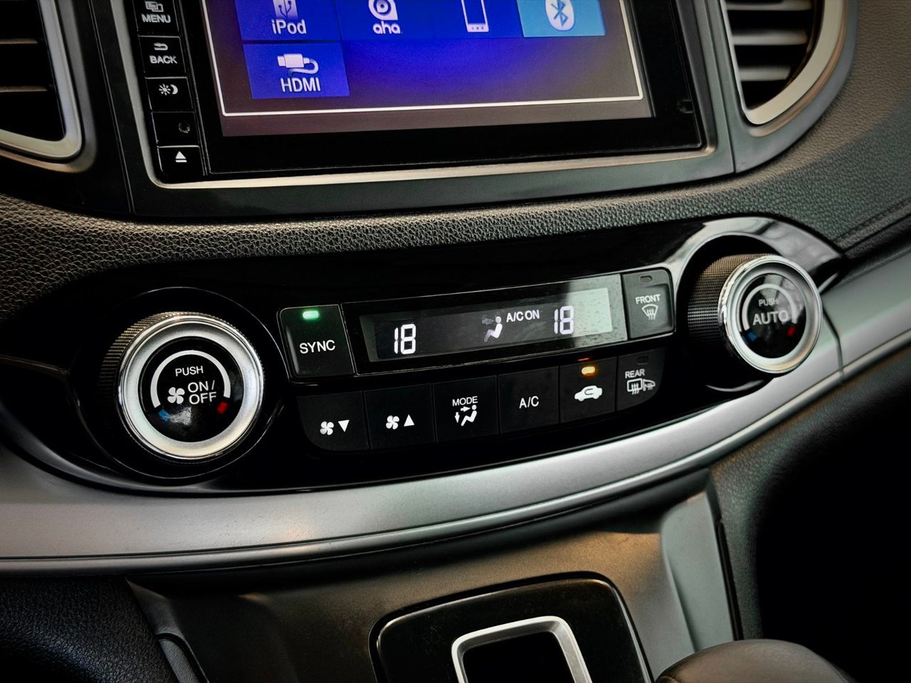 2016 Honda CR-V Black Notre-Dame-des-Prairies - photo #26