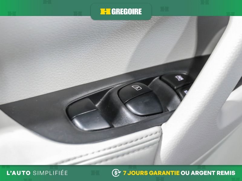2022 Nissan Qashqai Blue Blainville - photo #16
