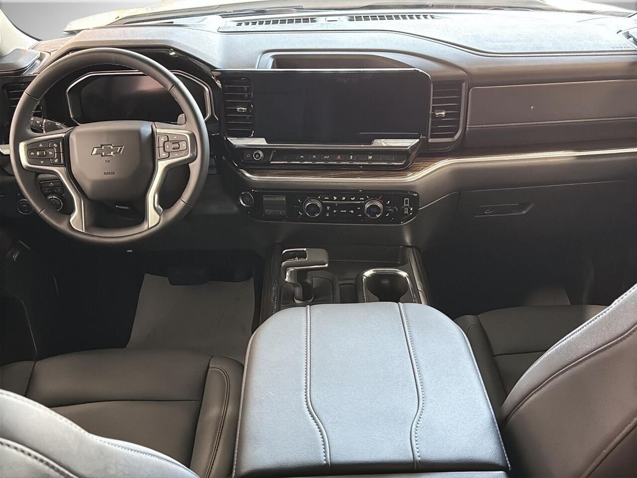 CHEVROLET Silverado 1500 RST 2026 BLANC SOMMET Saint-Hyacinthe - photo #9