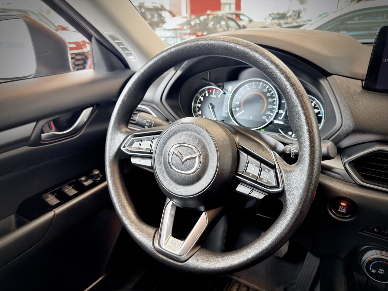 Mazda CX-5 2025 Gris Notre-Dame-des-Prairies - photo #18