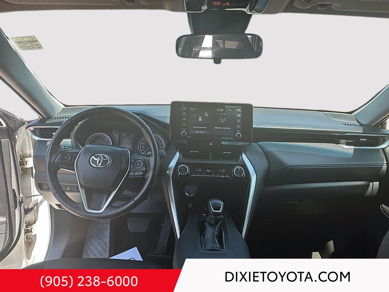 2022 Toyota Venza HYBRID LE AWD / HEATED SEATS / TOYOTA SAFETY SENSE / CARPLAY AND ANDROID AUTO Blizzard Pearl Mississauga - photo #16