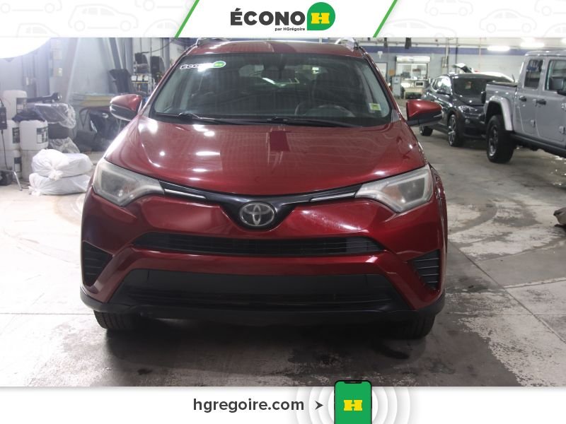 2018 Toyota Rav 4 Red Laval - photo #1