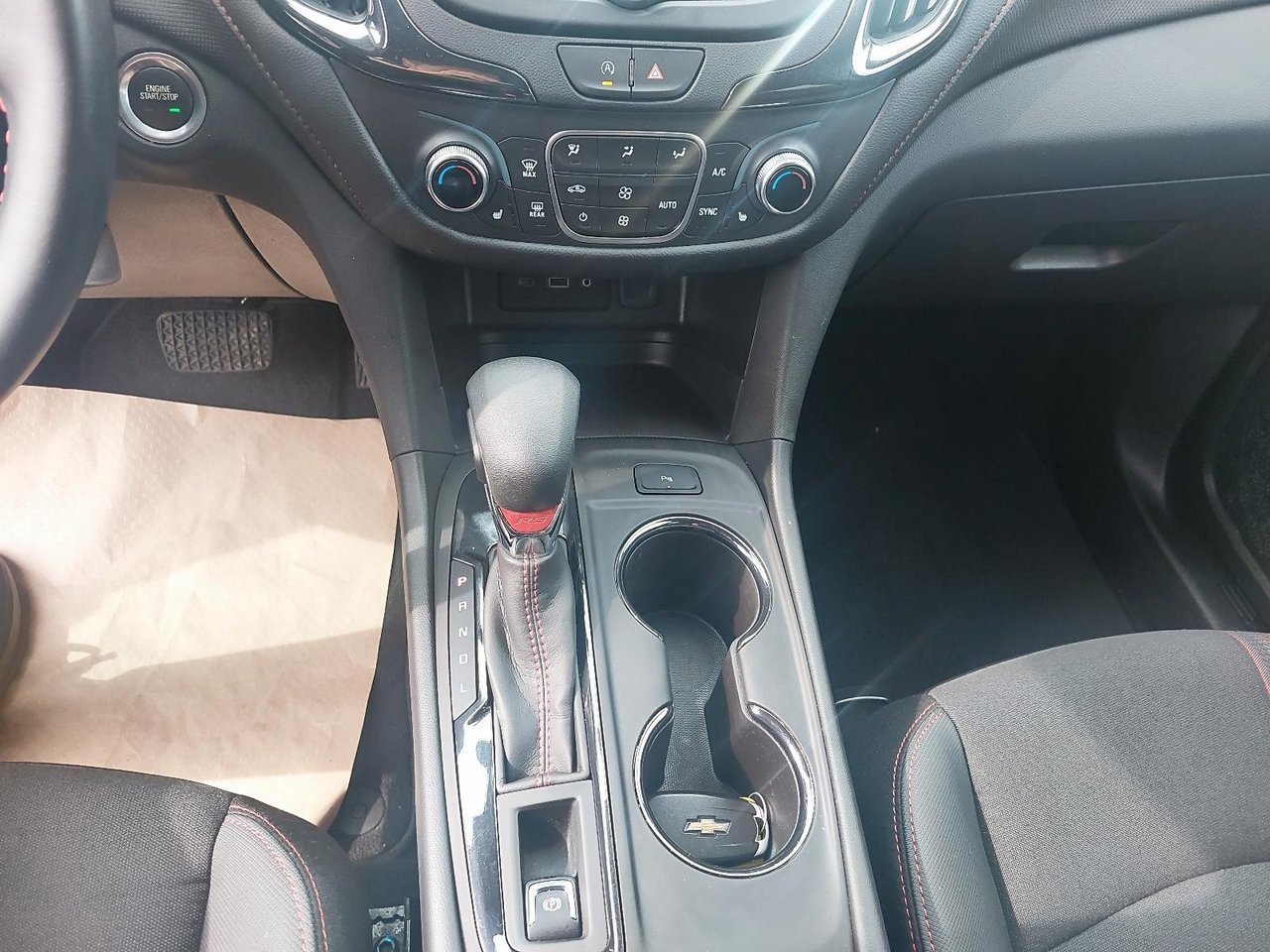2024 Chevrolet Equinox VIN 3GNAXWEGXRS246379 Red Baie-Comeau - photo #14