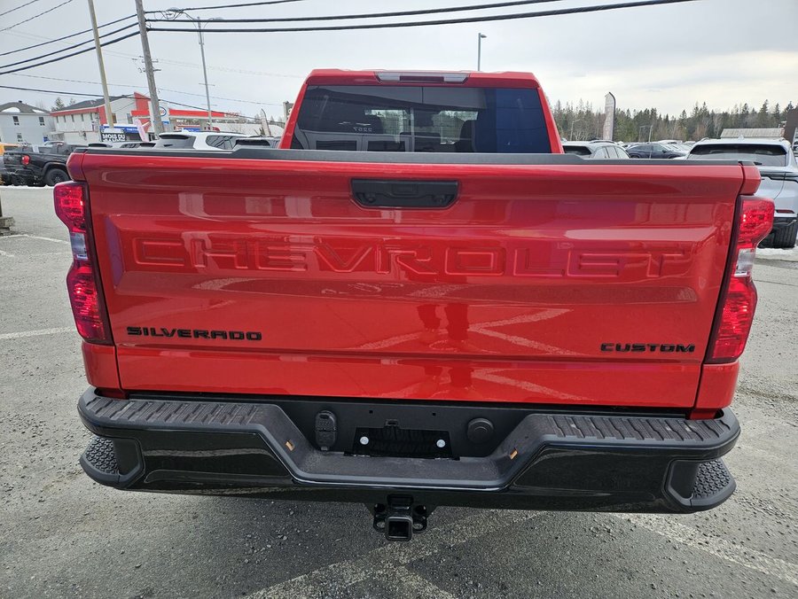Chevrolet Silverado 1500 2026 2026 Rouge ardent